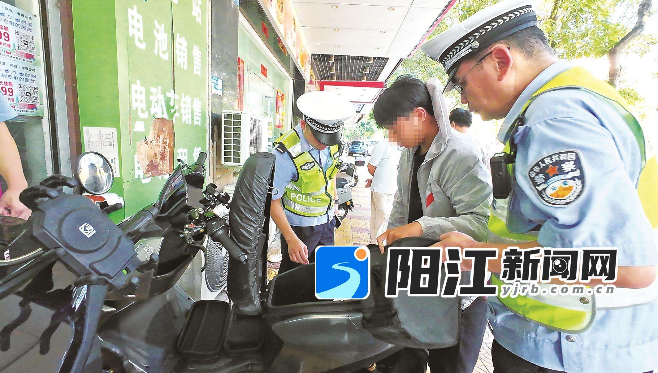 执法人员现场查扣非法改装车辆。陈海涛 摄