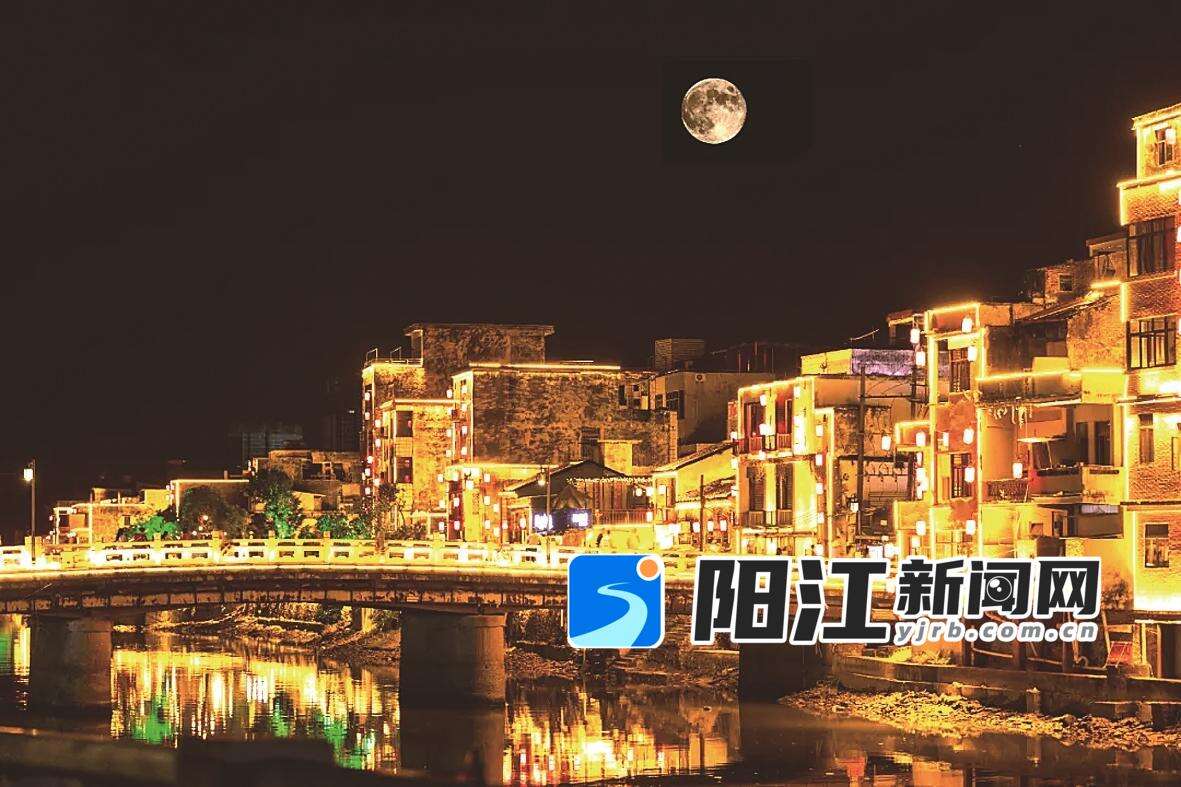老街夜色