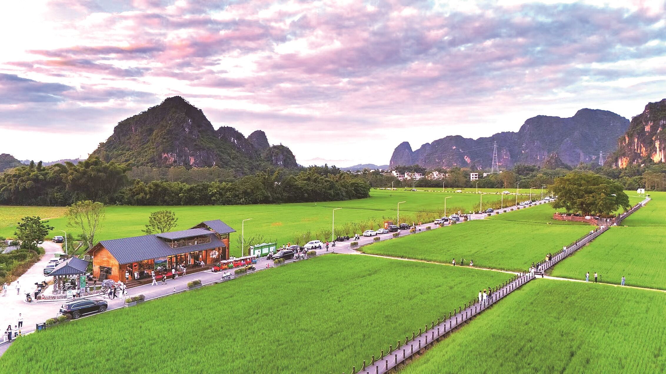 阳春市春北山水画廊示范带那星段。